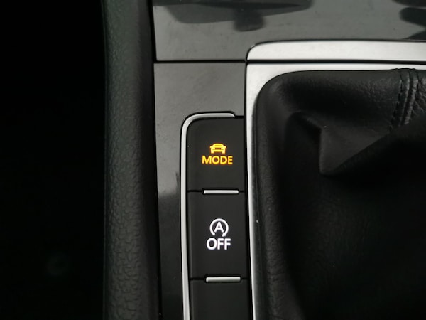 Used Volkswagen Golf 2019 for sale - 76318996: Photo 22