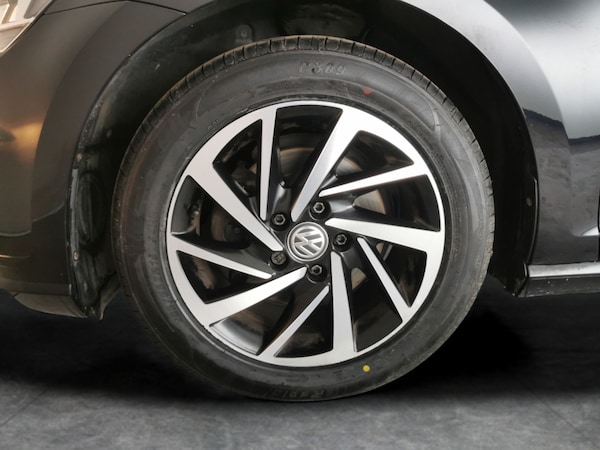 Used Volkswagen Golf 2019 for sale - 76318996: Photo 26