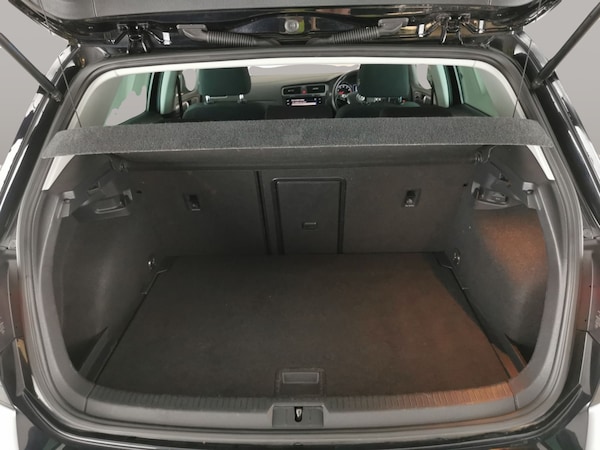 Used Volkswagen Golf 2019 for sale - 76318996: Photo 7