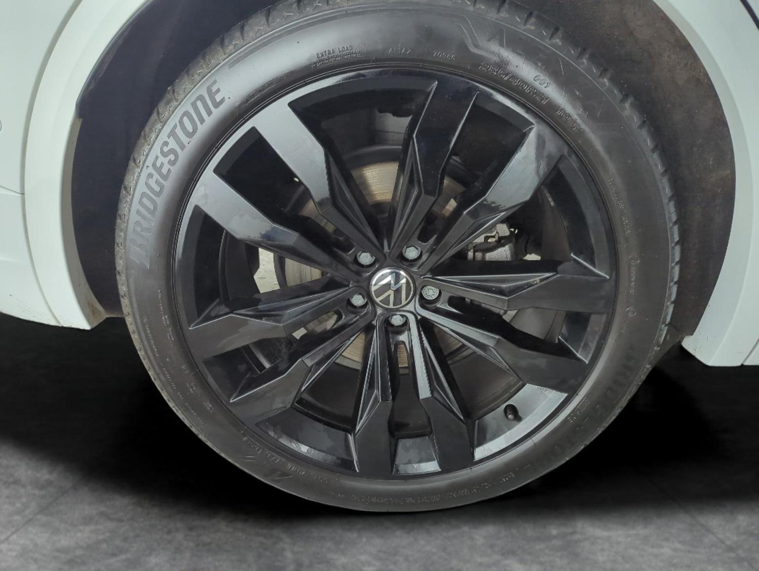 Used Volkswagen Touareg 2023 for sale - 77319272: Photo 35