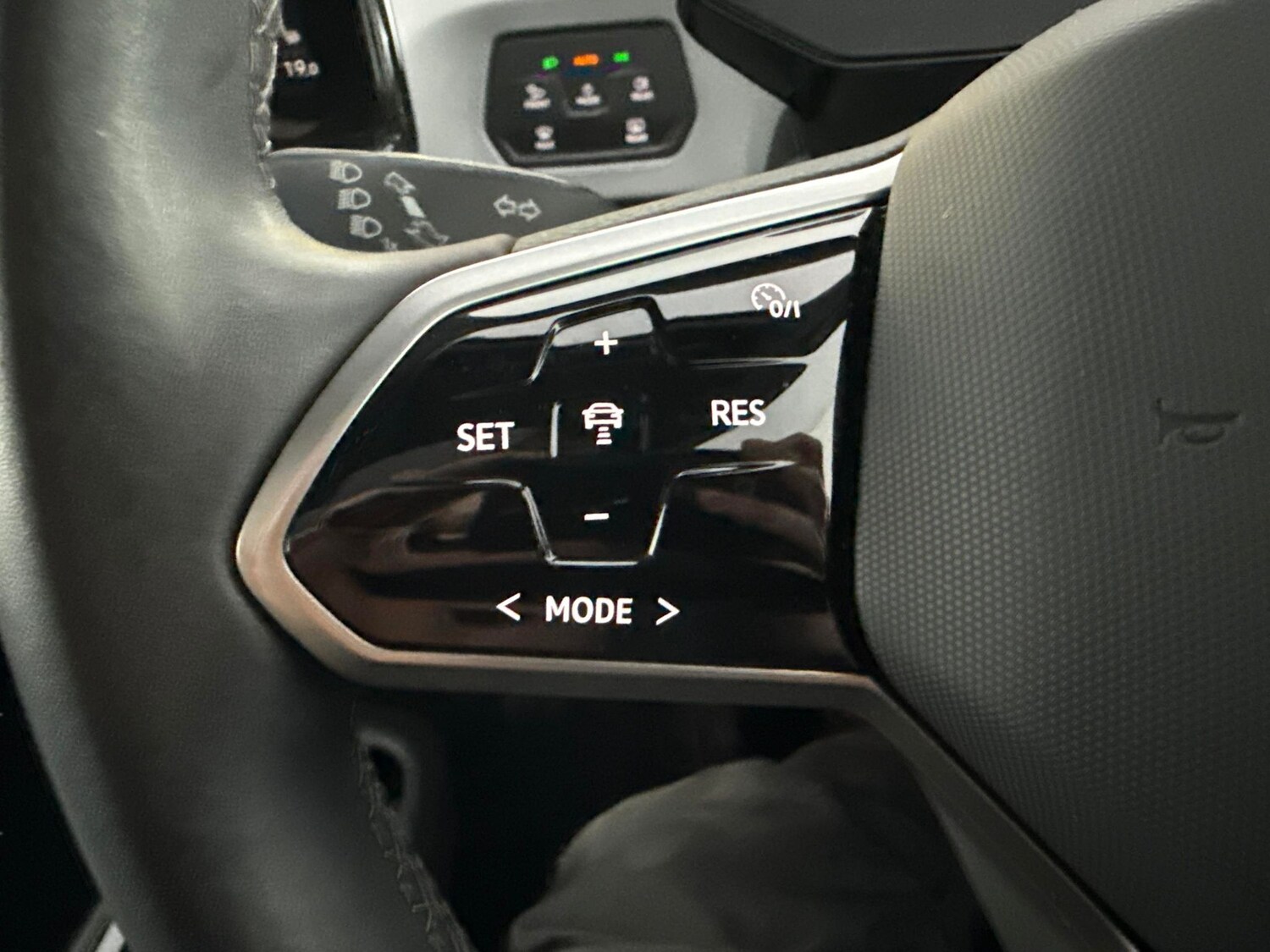 Used Volkswagen ID.3 2023 for sale - 77810668: Photo 18