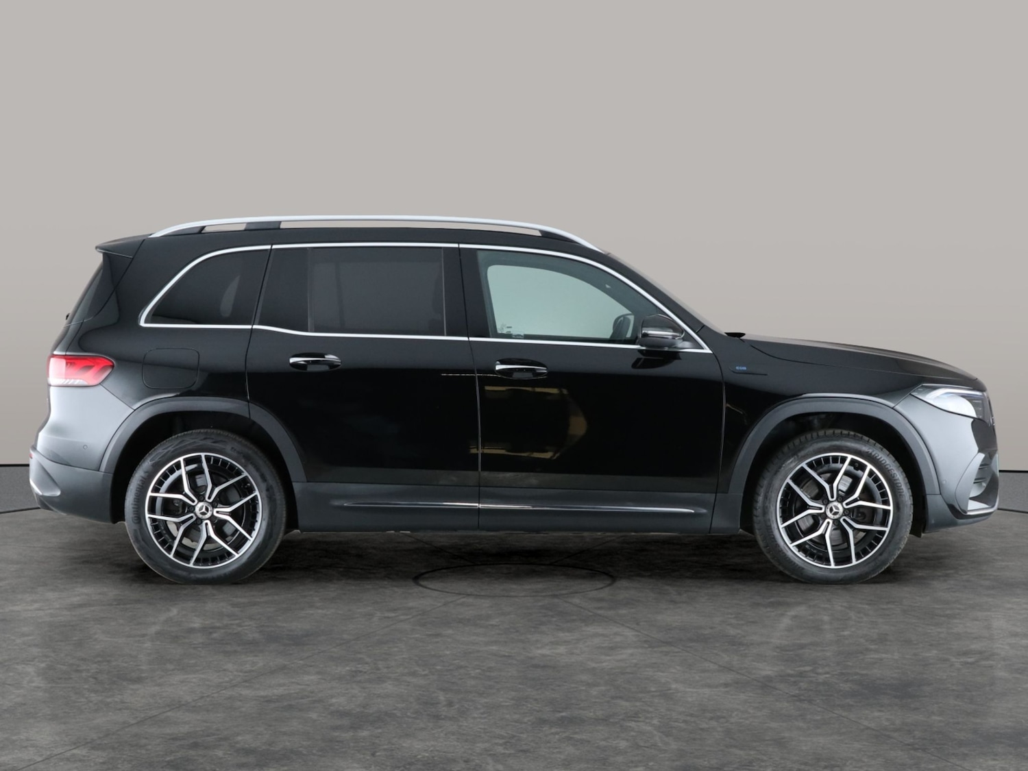 Used Mercedes-Benz EQB 2022 for sale - 76717823: Photo 10