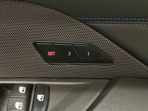 Used BMW i4 2022 for sale - 76318377: Photo 21