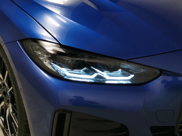 Used BMW i4 2022 for sale - 76318377: Photo 31