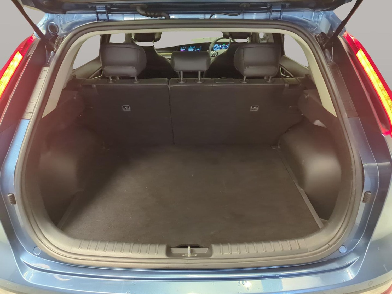 Used Kia Niro 2024 for sale - 78118434: Photo 7