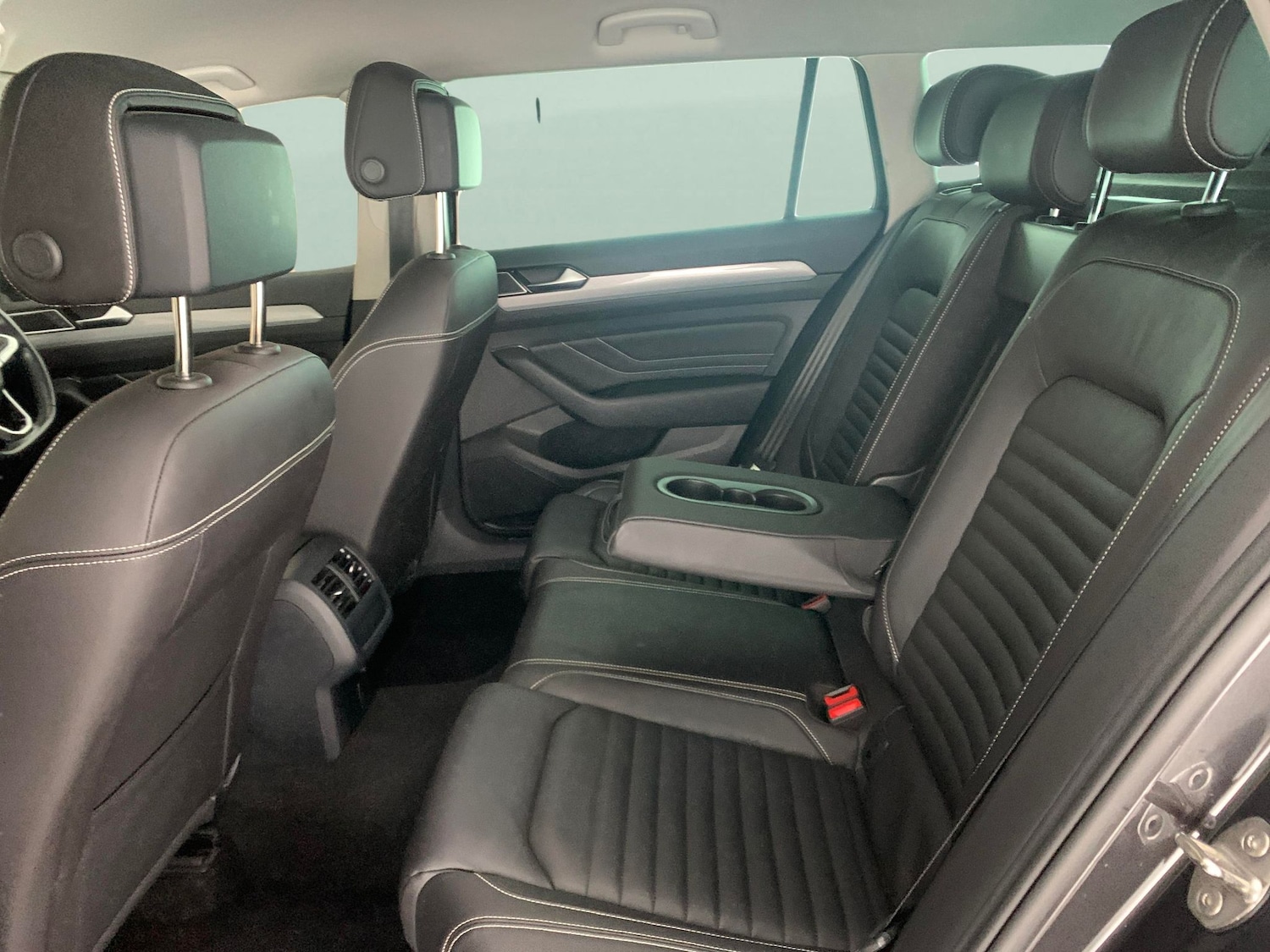 Used Volkswagen Passat 2022 for sale - 77125552: Photo 24