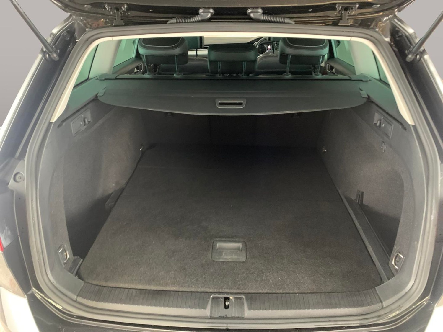 Used Volkswagen Passat 2022 for sale - 77125552: Photo 25