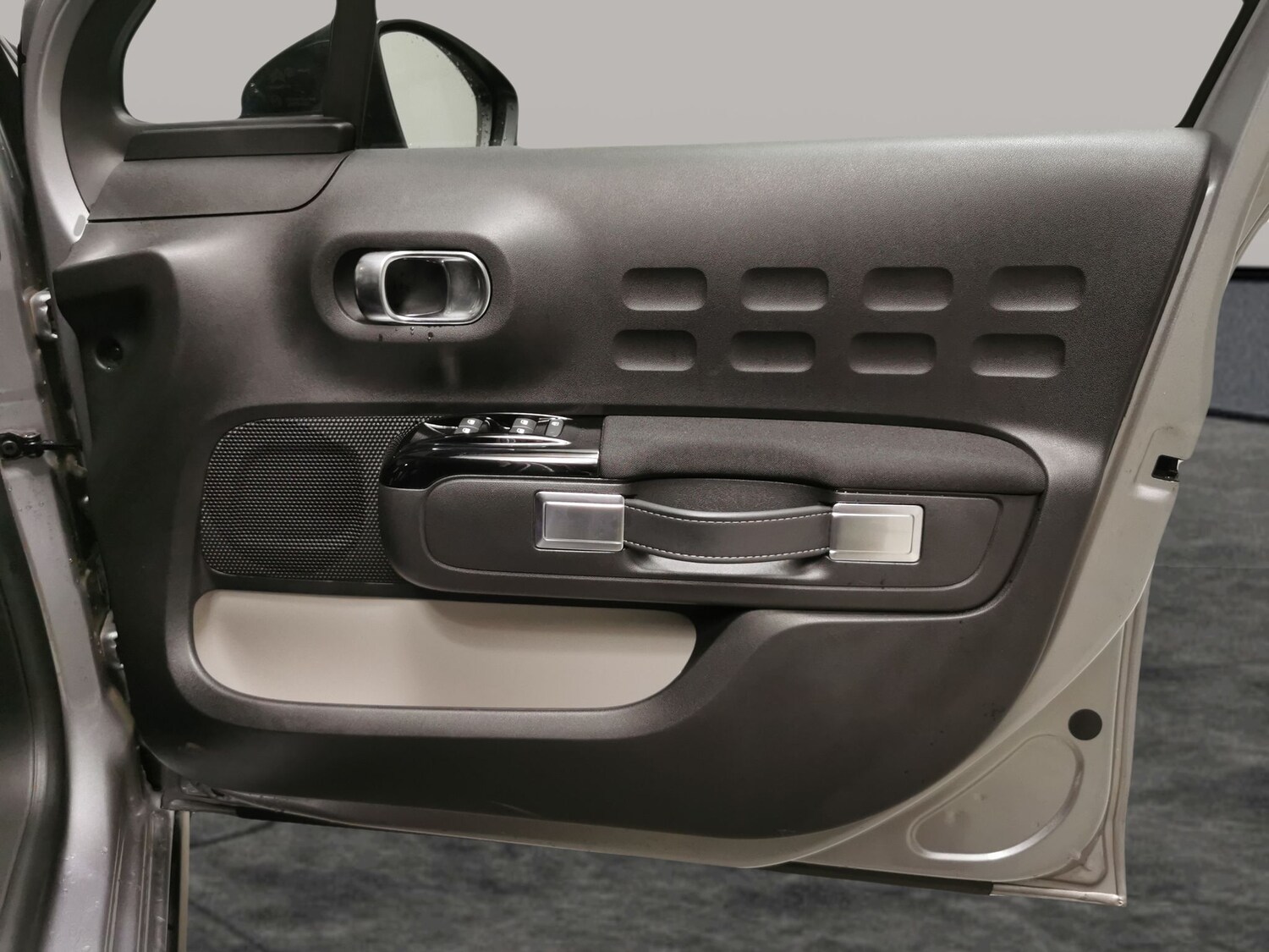 Used Citroen C3 for sale - 77789927: Photo 24