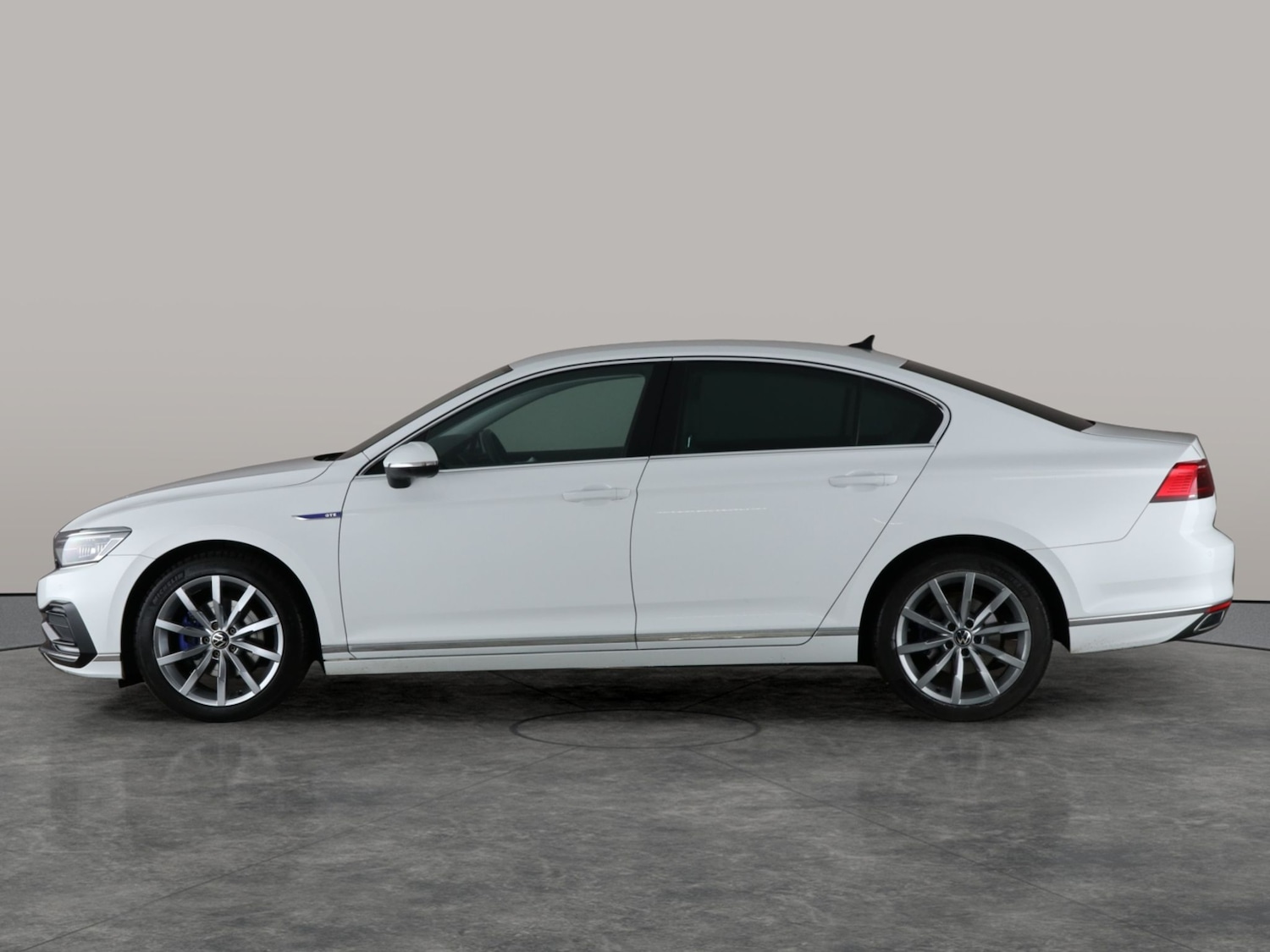 Used Volkswagen Passat 2020 for sale - 76428521: Photo 17