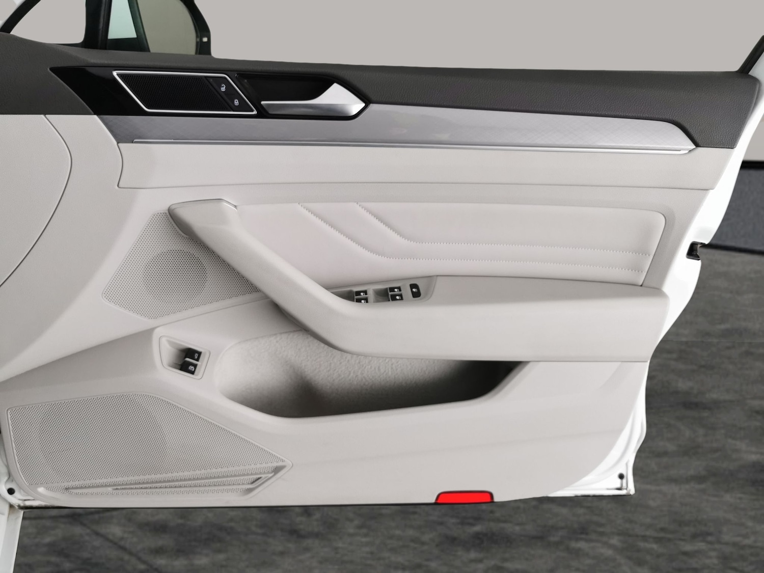 Used Volkswagen Passat 2020 for sale - 76428521: Photo 42