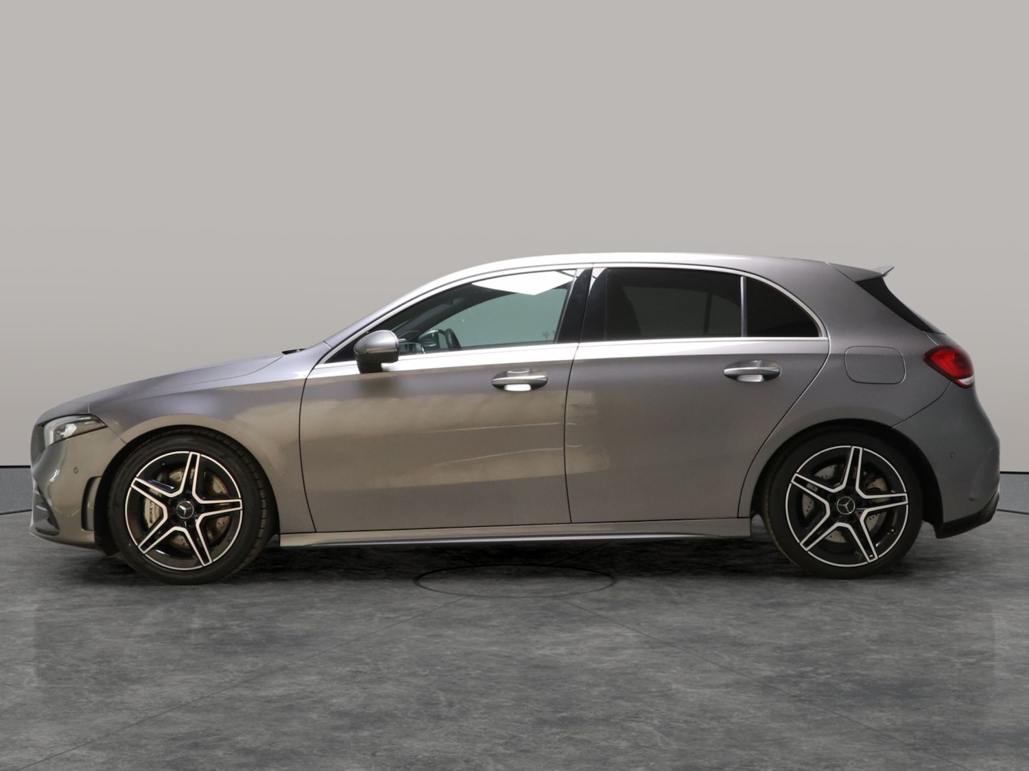 Used Mercedes-Benz A-Class 2019 for sale - 77298070: Photo 14