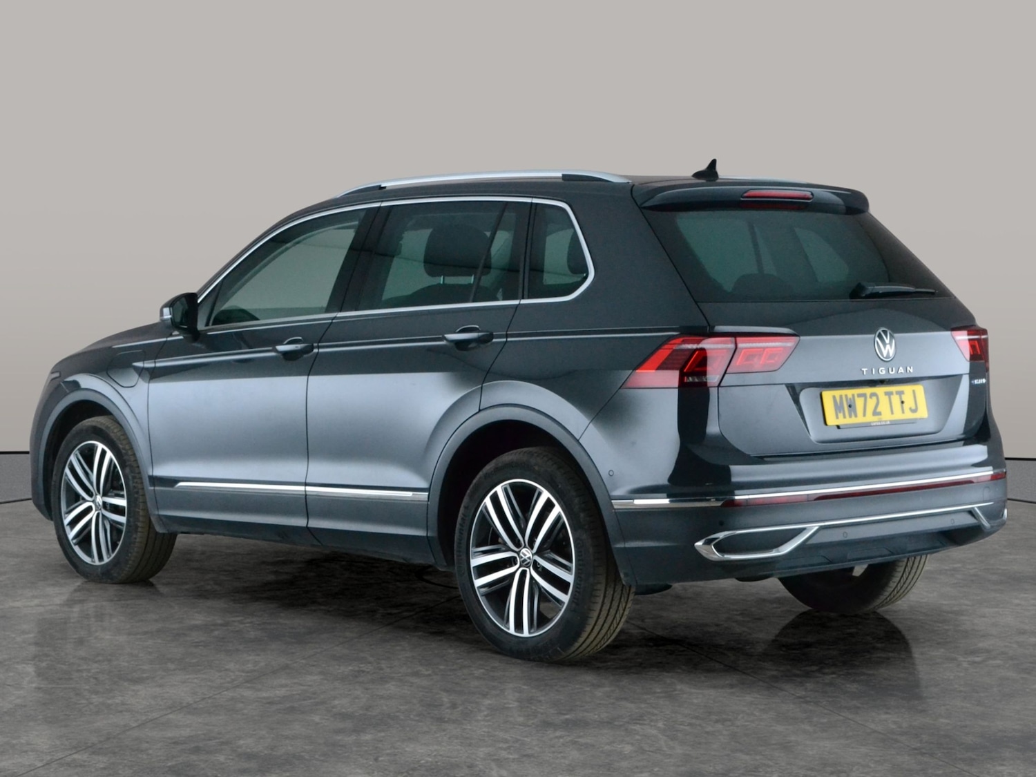 Used Volkswagen Tiguan 2023 for sale - 77951086: Photo 13