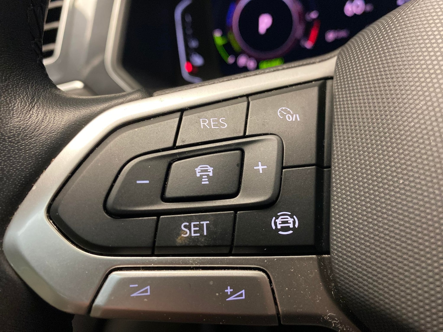 Used Volkswagen Tiguan 2023 for sale - 77951086: Photo 21