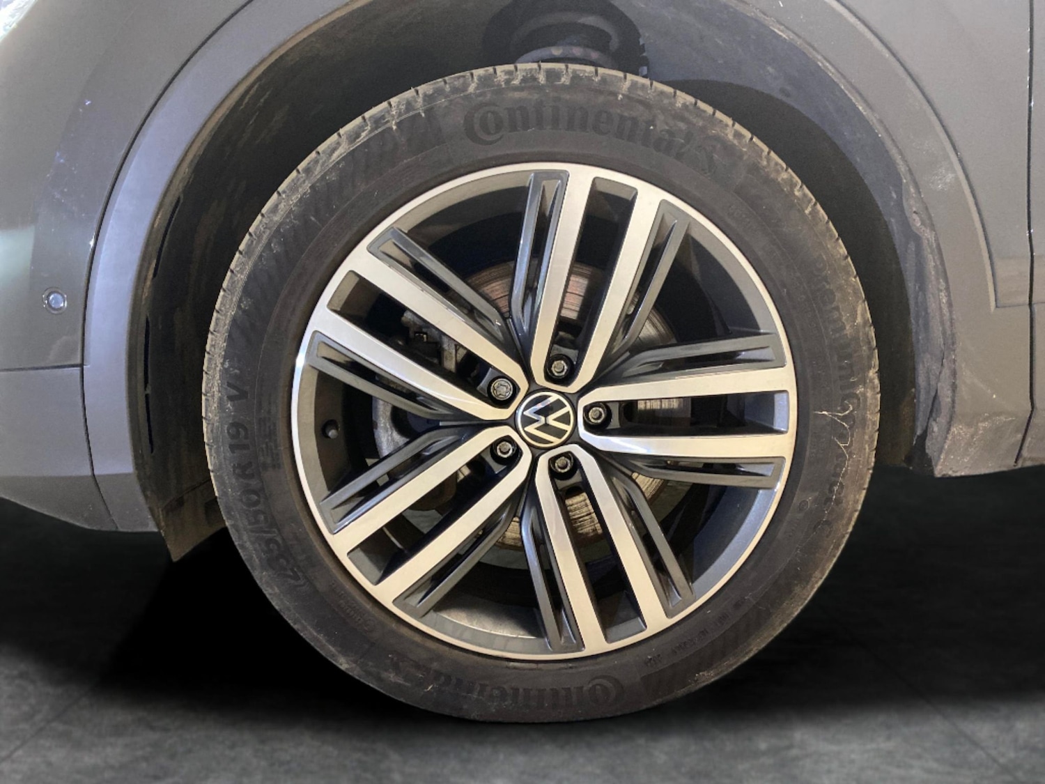 Used Volkswagen Tiguan 2023 for sale - 77951086: Photo 24