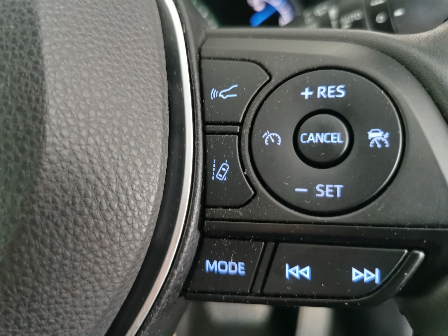 Used Toyota RAV4 2022 for sale - 77703032: Photo 22