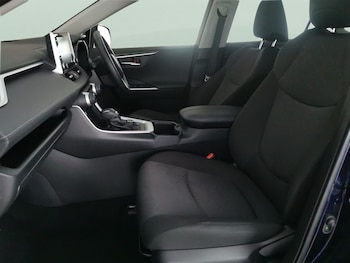 Used Toyota RAV4 2022 for sale - 77703032: Photo