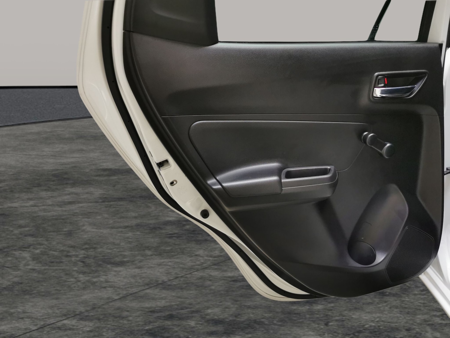 Used Suzuki Swift 2023 for sale - 76788754: Photo 28