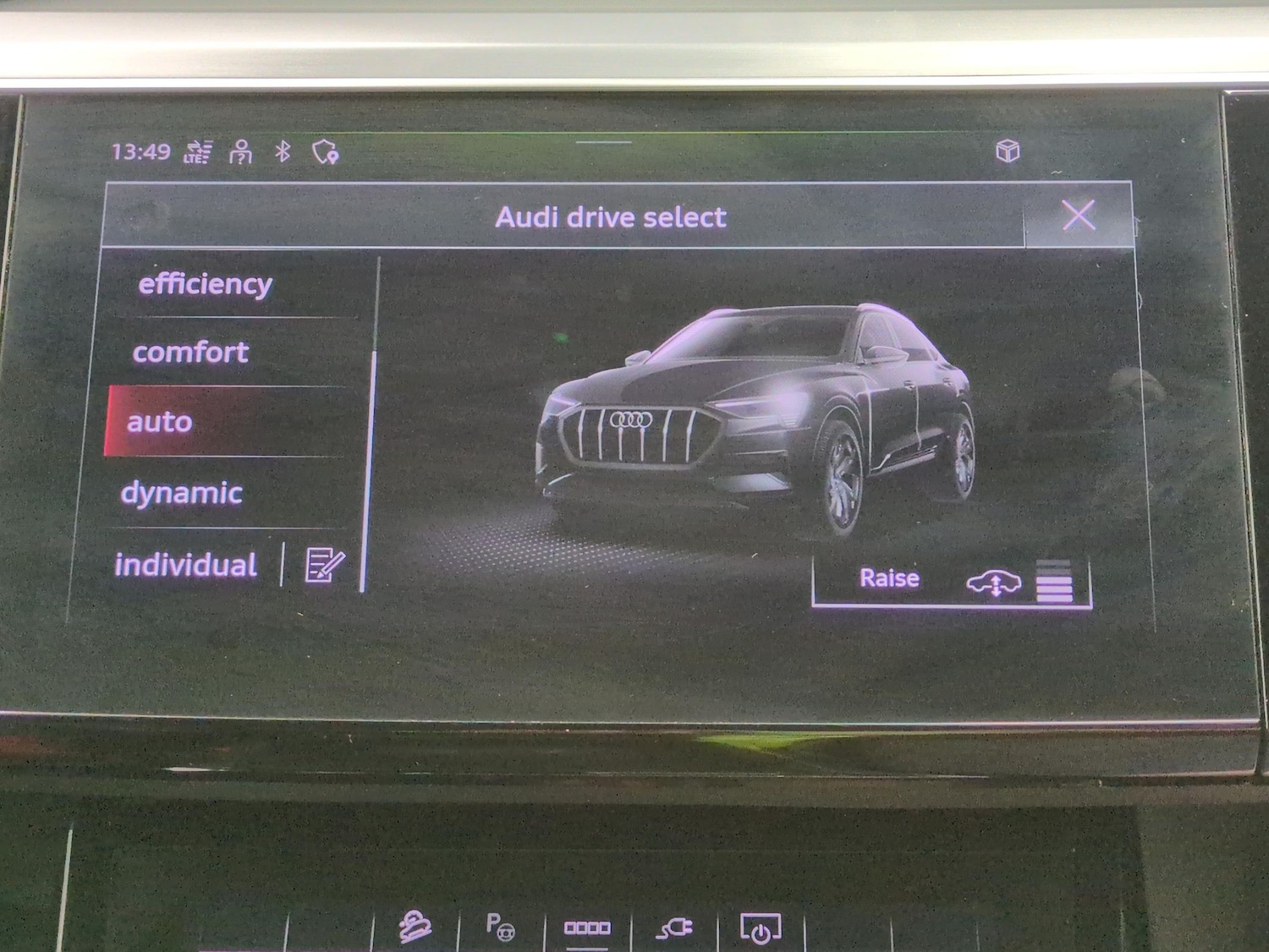 Used Audi e-tron 2022 for sale - 76696841: Photo 18