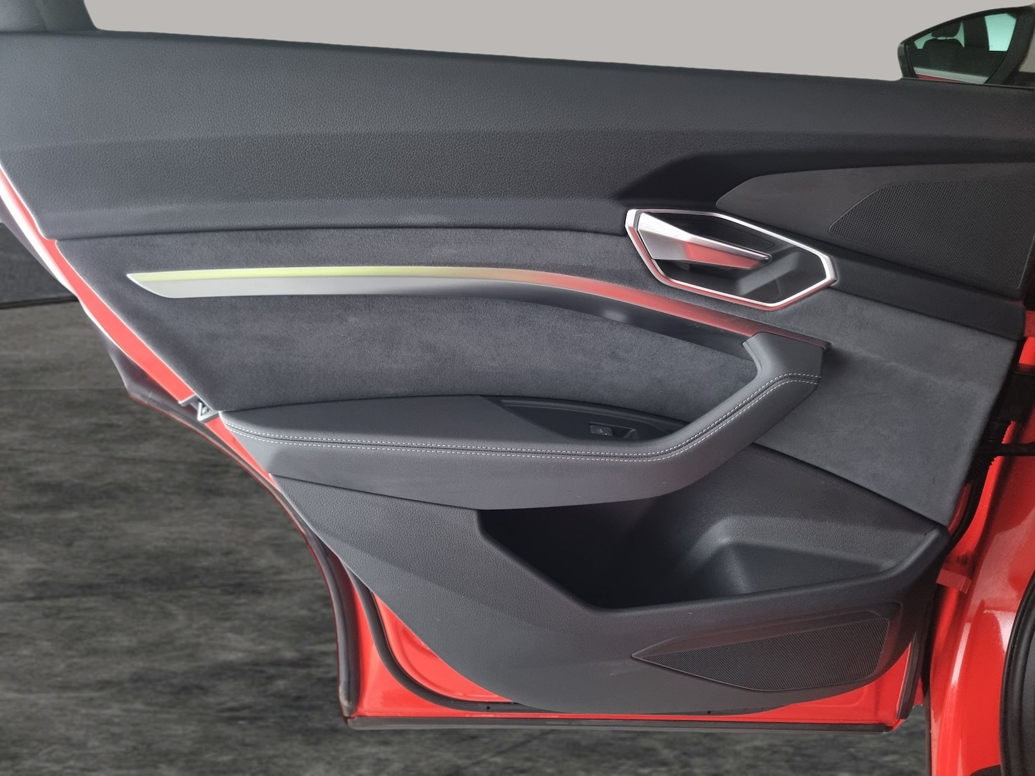 Used Audi e-tron 2022 for sale - 76696841: Photo 31