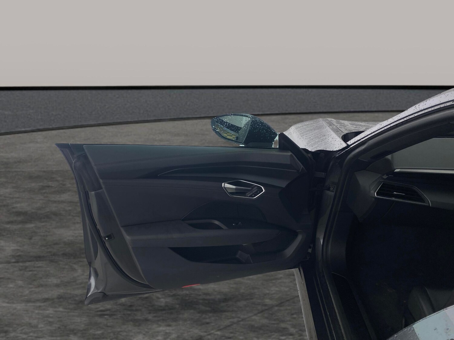 Used Audi e-tron GT 2022 for sale - 77878073: Photo 24