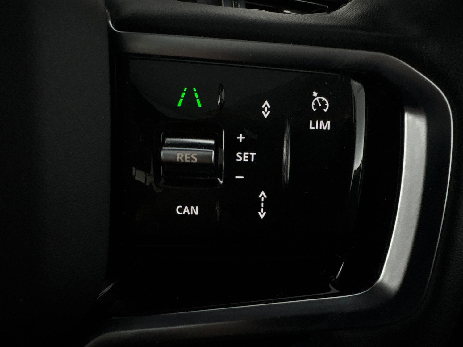 Used Land Rover Discovery Sport 2023 for sale - 78065420: Photo 17