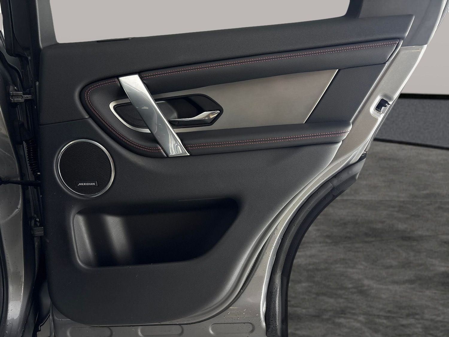 Used Land Rover Discovery Sport 2023 for sale - 78065420: Photo 37