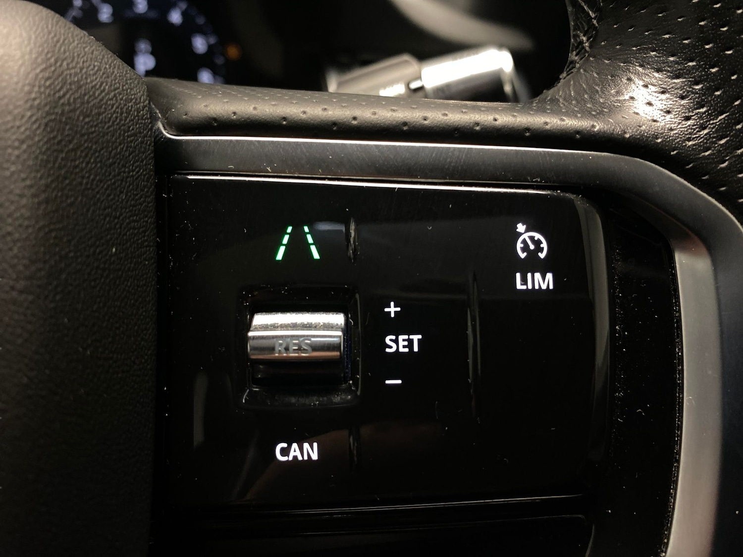 Used Land Rover Discovery Sport 2021 for sale - 78082096: Photo 21
