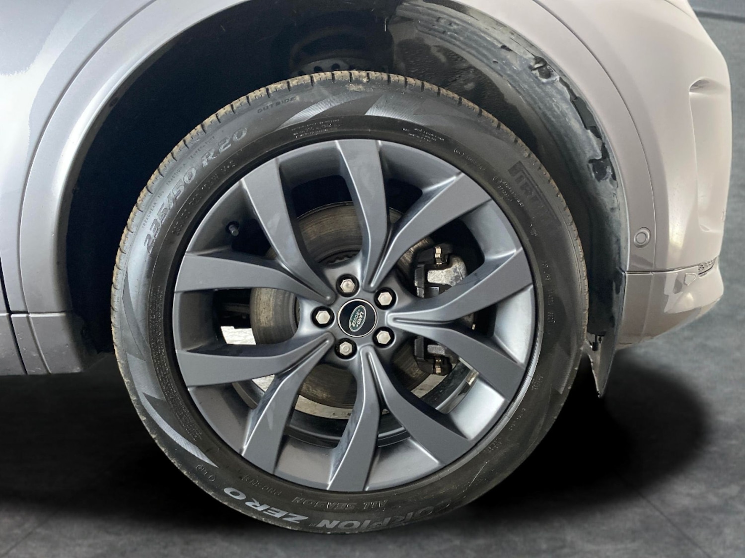 Used Land Rover Discovery Sport 2021 for sale - 78082096: Photo 26