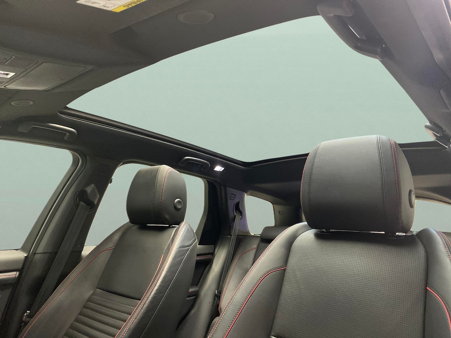 Used Land Rover Discovery Sport 2021 for sale - 78082096: Photo 5