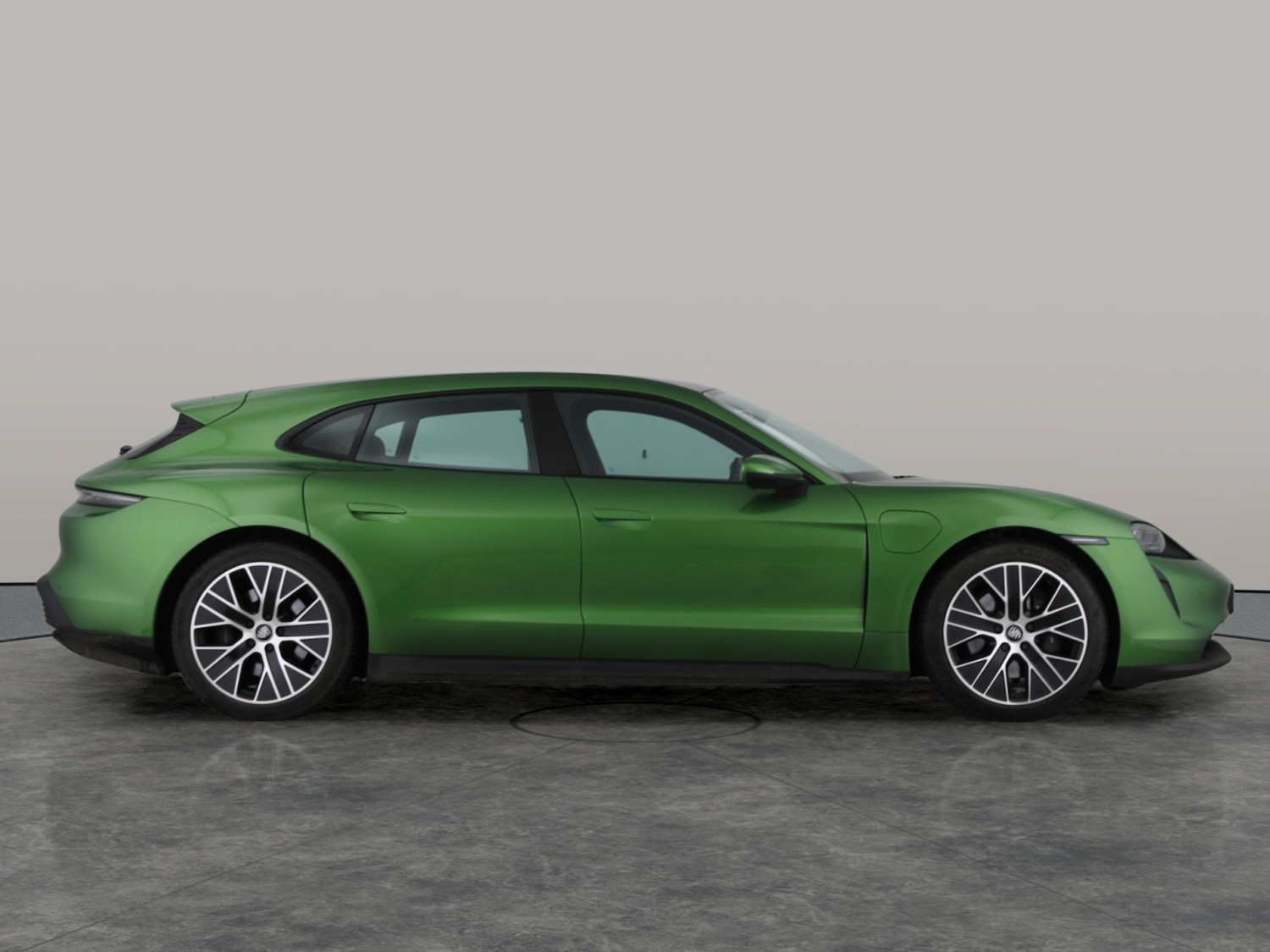 Used Porsche Taycan 2022 for sale - 77819458: Photo 8