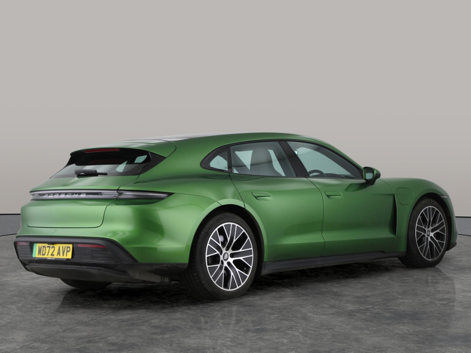 Used Porsche Taycan 2022 for sale - 77819458: Photo 9