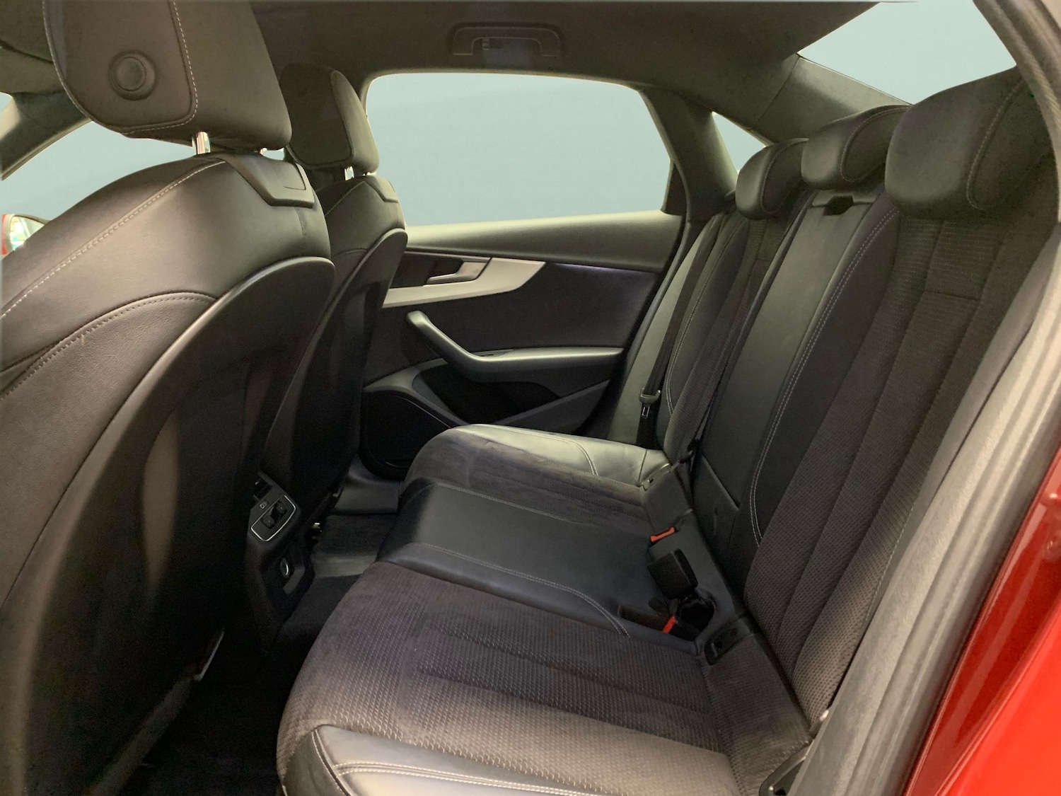 Used Audi A4 2018 for sale - 76374923: Photo 31