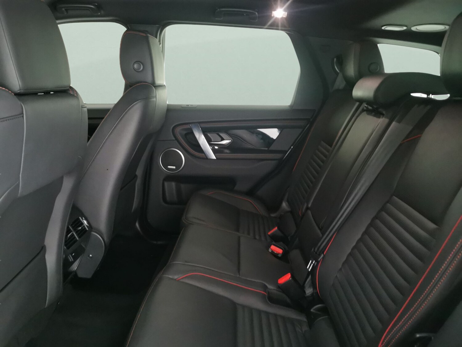 Used Land Rover Discovery Sport 2022 for sale - 77448091: Photo 33