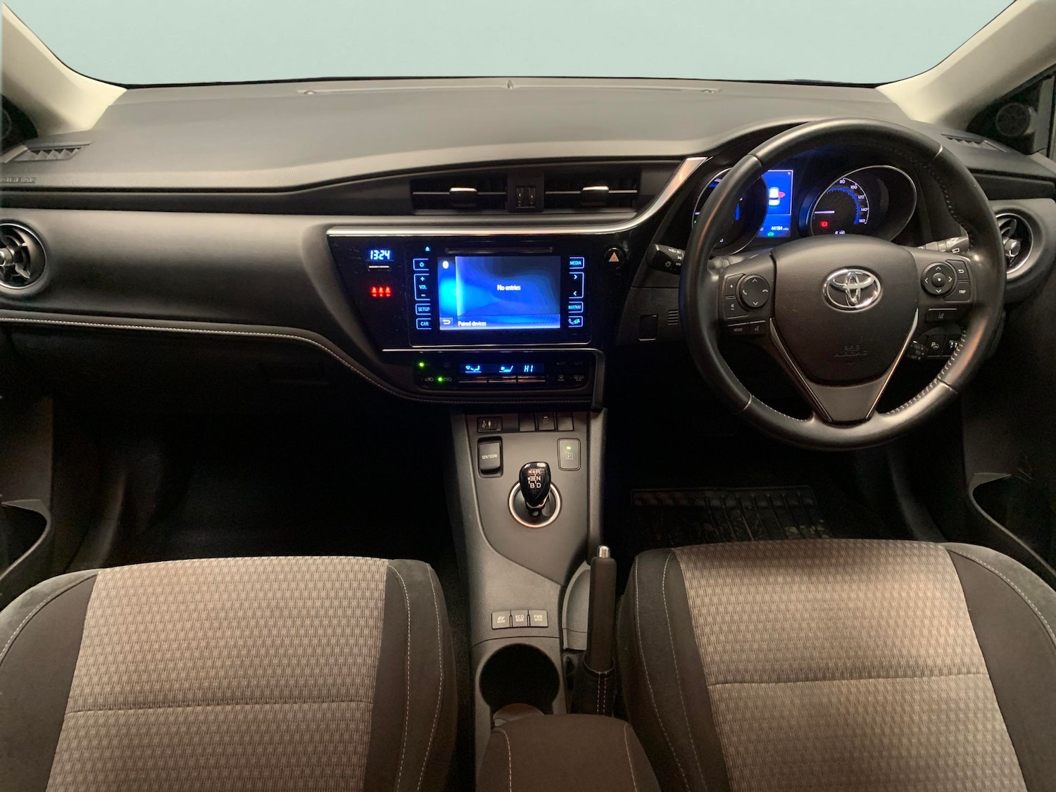 Used Toyota Auris 2018 for sale - 77324283: Photo 9