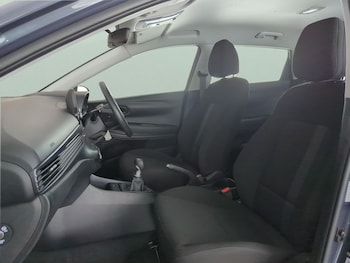 Used Hyundai i20 2024 for sale - 78407010: Photo