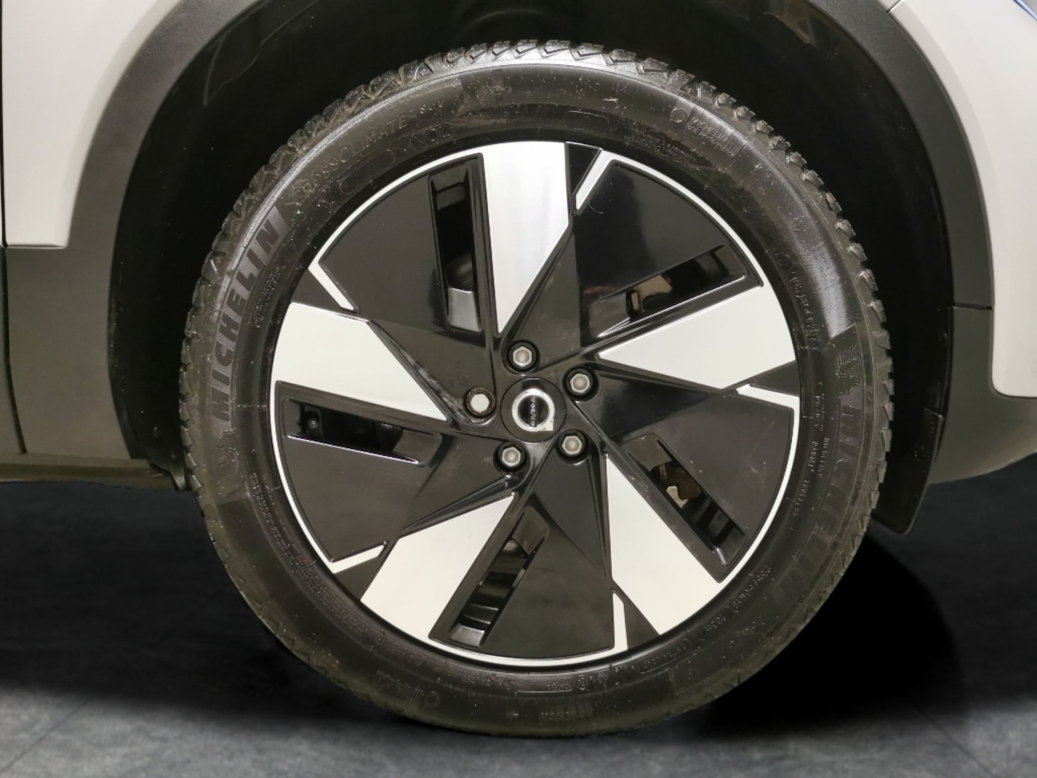 Used Volvo XC40 2024 for sale - 77283479: Photo 22