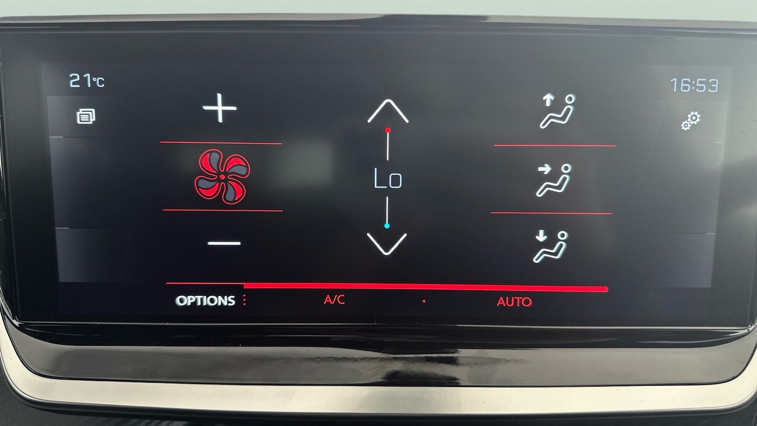 Used Peugeot 2008 2021 for sale - 76946621: Photo 25