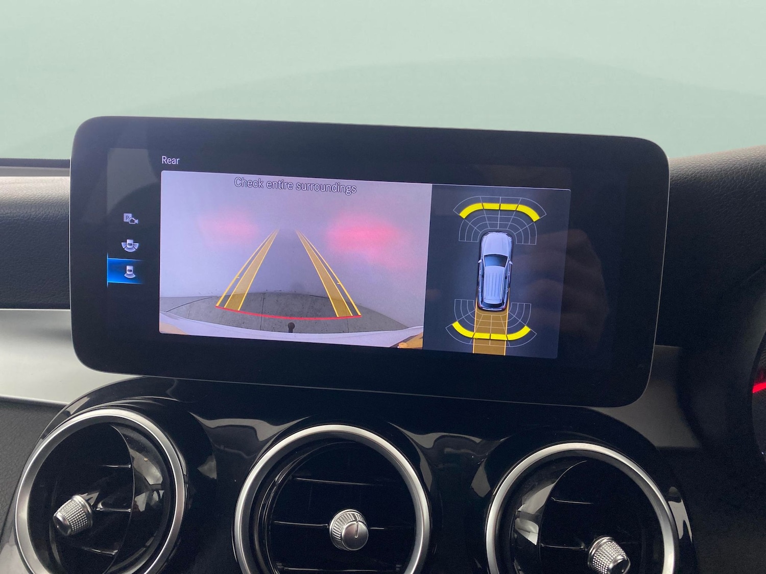 Used Mercedes-Benz GLC 2020 for sale - 77688778: Photo 5