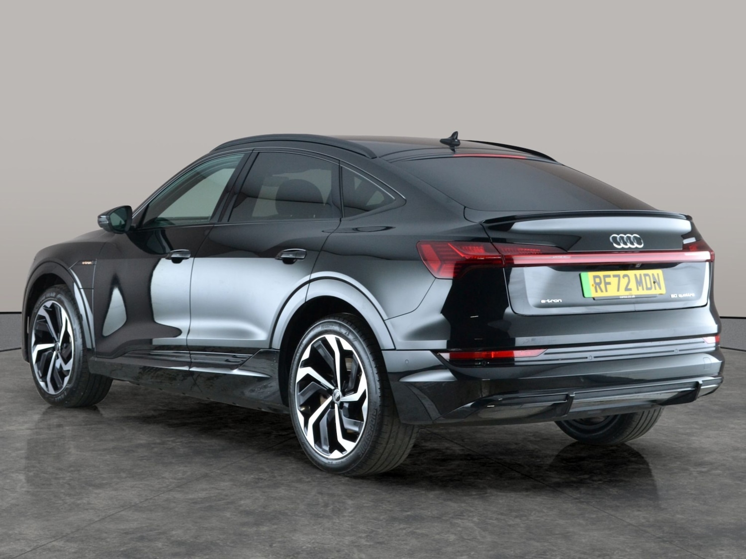 Used Audi e-tron 2023 for sale - 77307934: Photo 13