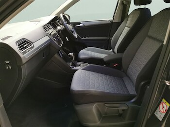 Used Volkswagen Tiguan undefined for sale - 78278301: Photo