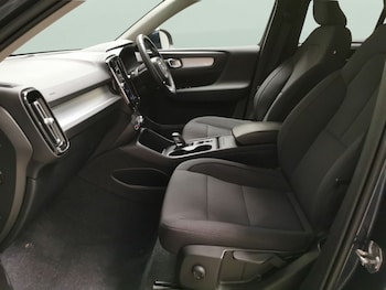 Used Volvo XC40 2021 for sale - 78985295: Photo