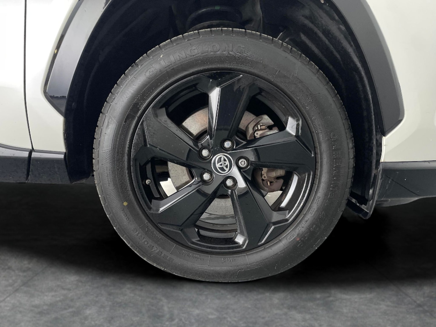 Used Toyota RAV4 2020 for sale - 76922187: Photo 31