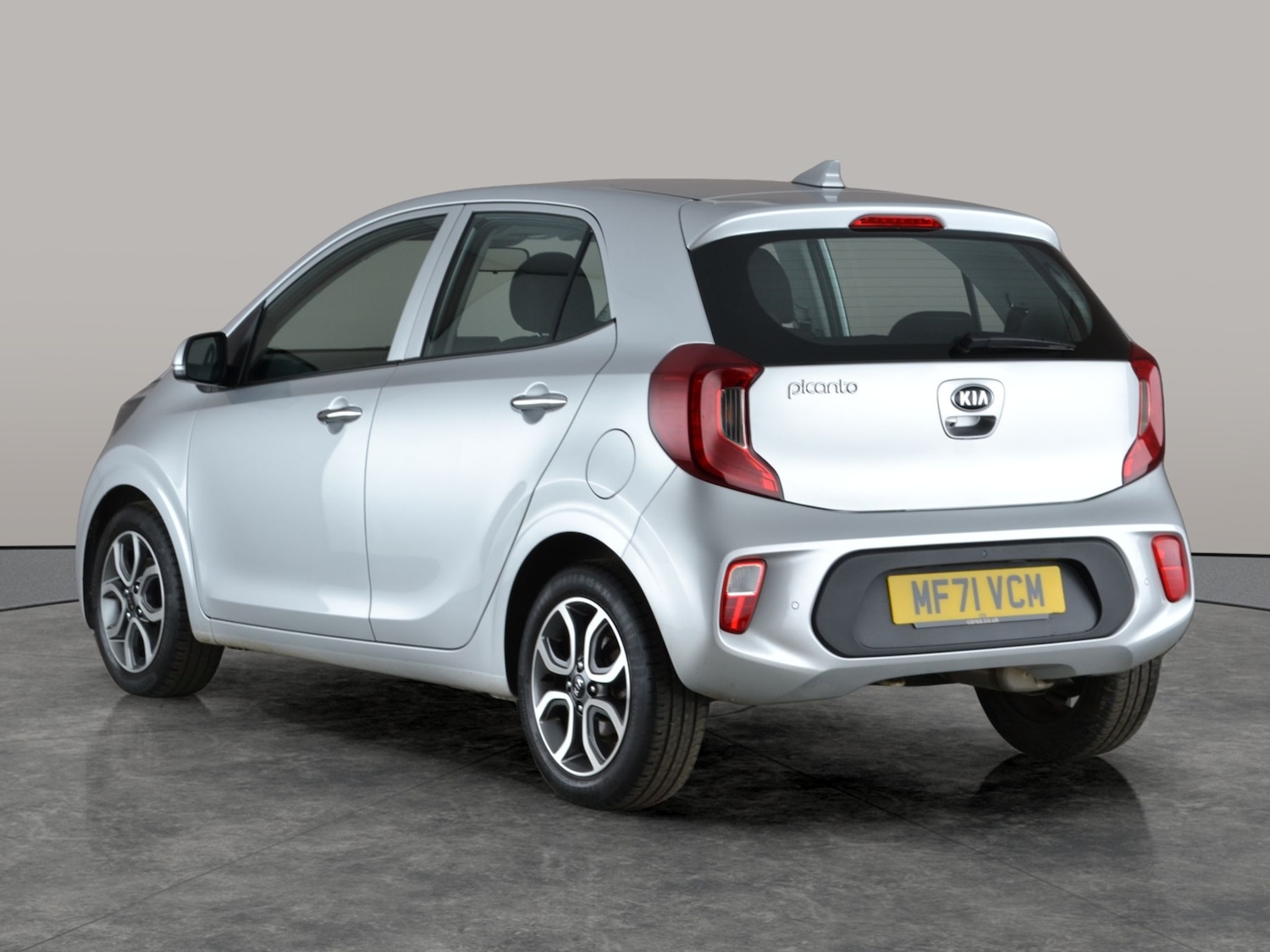 Used Kia Picanto 2021 for sale - 76905845: Photo 12