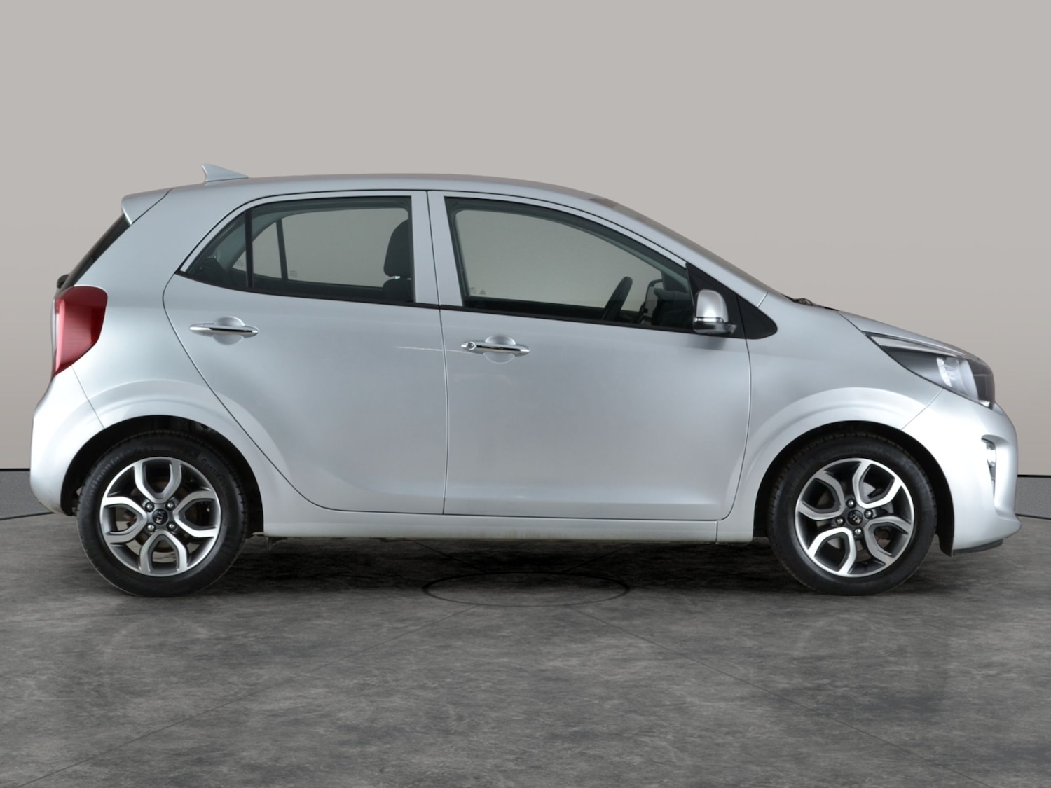 Used Kia Picanto 2021 for sale - 76905845: Photo 9