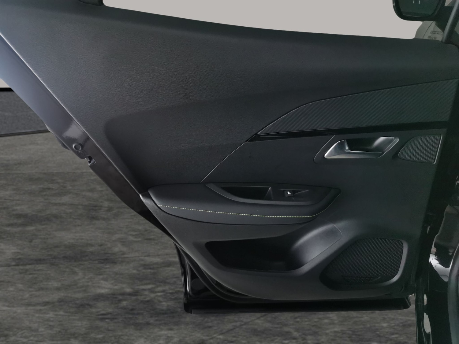 Used Peugeot 2008 2022 for sale - 77010789: Photo 33