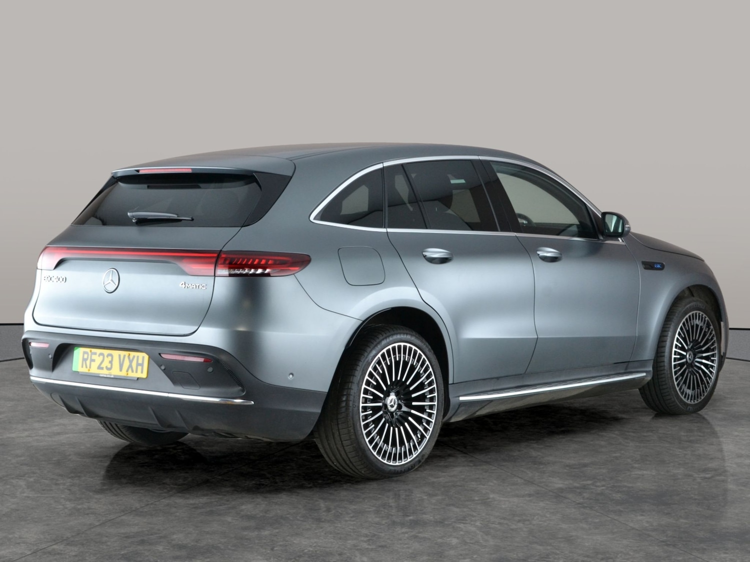 Used Mercedes-Benz EQC 2023 for sale - 76980599: Photo 12