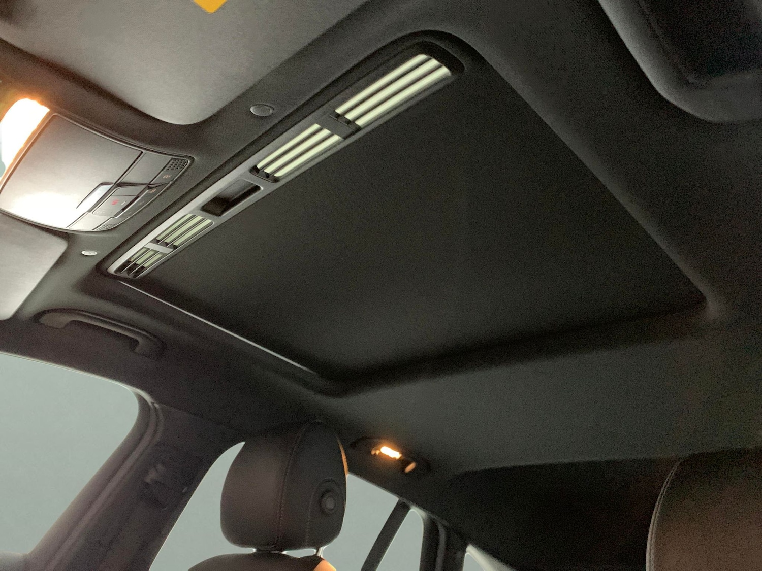 Used Mercedes-Benz EQC 2023 for sale - 76980599: Photo 5