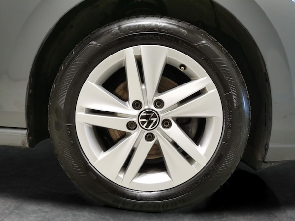 Used Volkswagen Golf 2022 for sale - 76240805: Photo 28