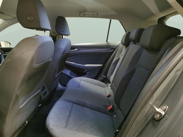 Used Volkswagen Golf 2022 for sale - 76240805: Photo 31