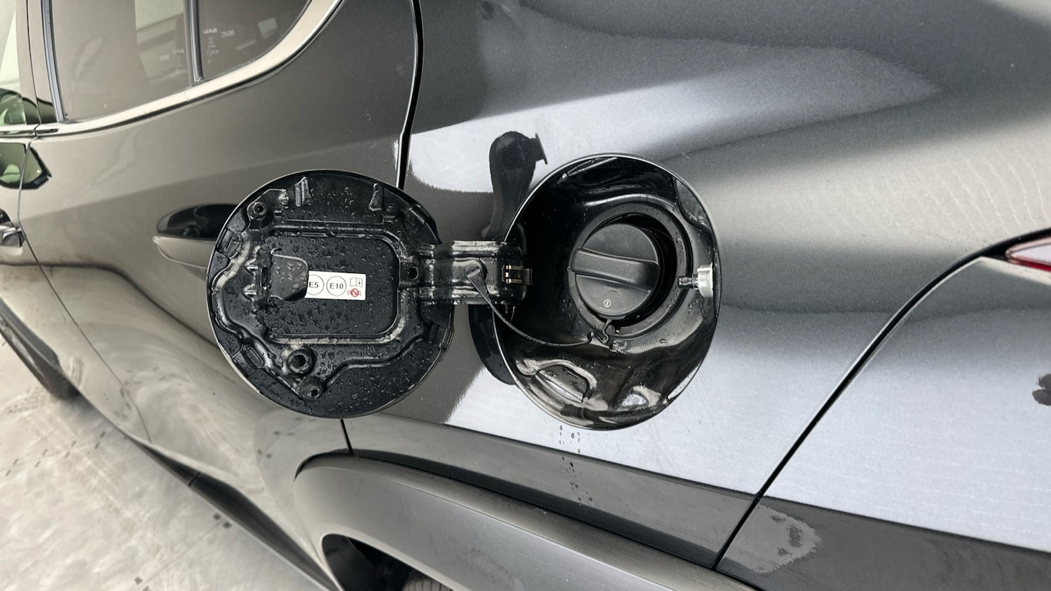 Used Lexus UX 2023 for sale - 77025740: Photo 12